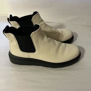 Ecco Women’s Boots‎ 40(US 9-9.5)  White Chunky Platform Genuine Leather Casual